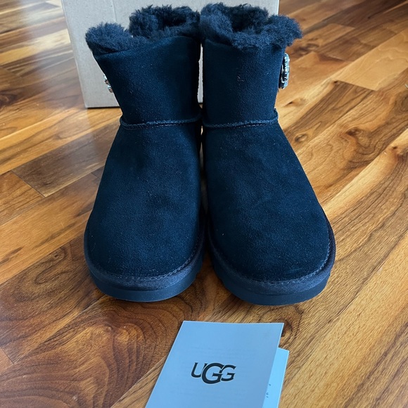 UGG Mini Bailey Button Gem Swarovski Crystal Black Suede Boots size 37, … - Picture 7 of 15